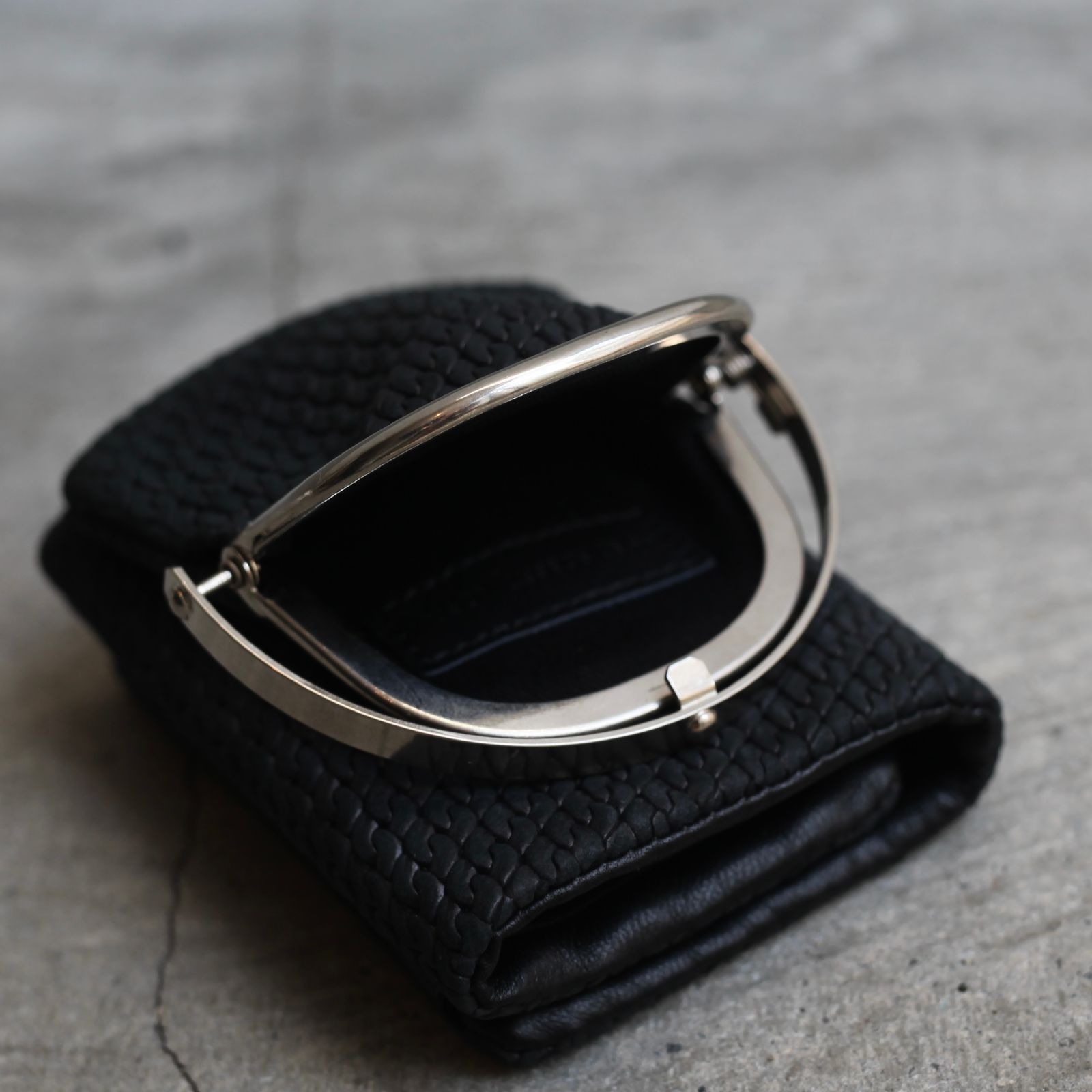 【残り一点】Frame Trifold Wallet(ODD_CHAIN GRAIN)