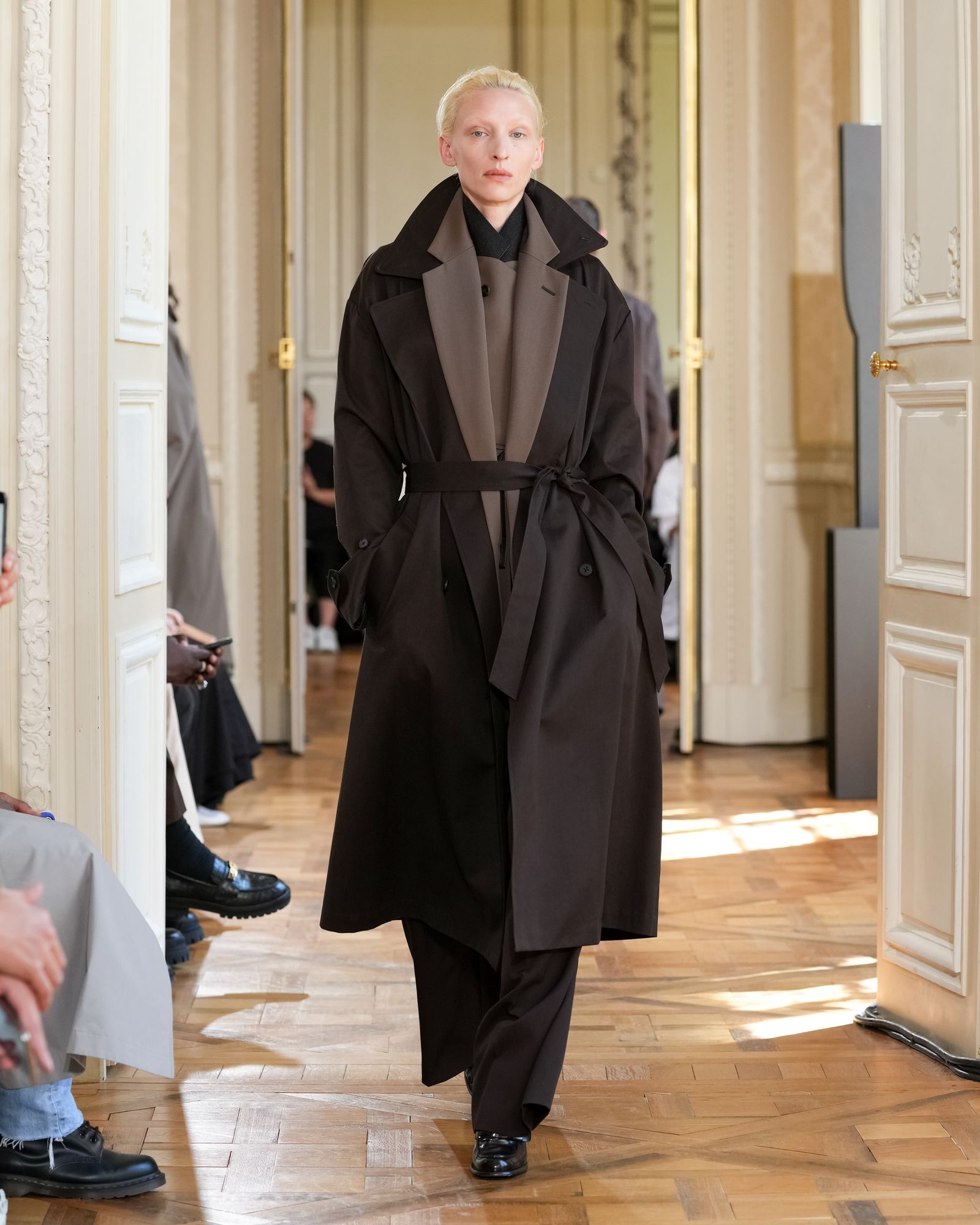 ssstein - 【残り一点】Cotton Satin Oversized Double Breasted Coat