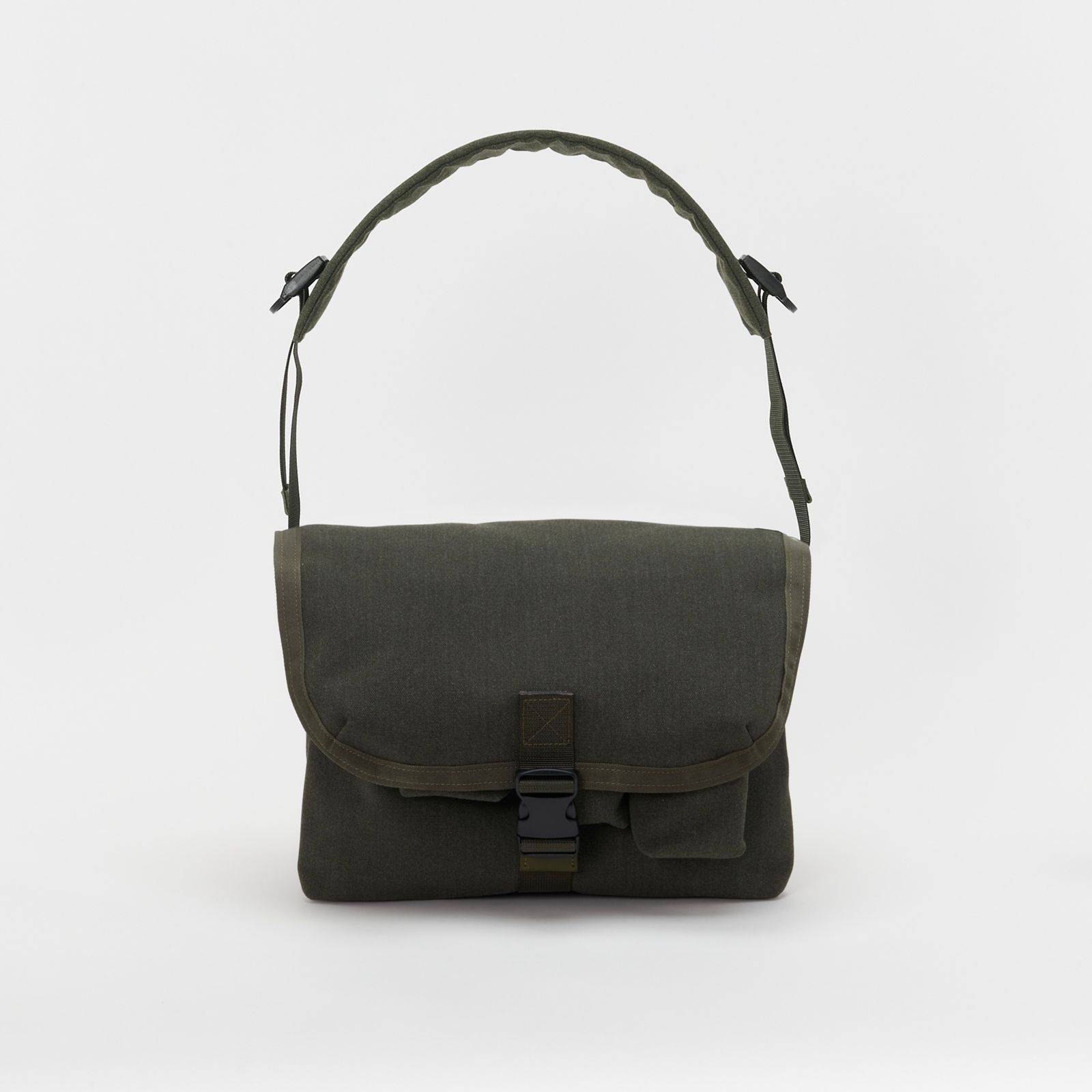 【再販売通知受付可能】Messenger Bag Small(KHAKI OLIVE)