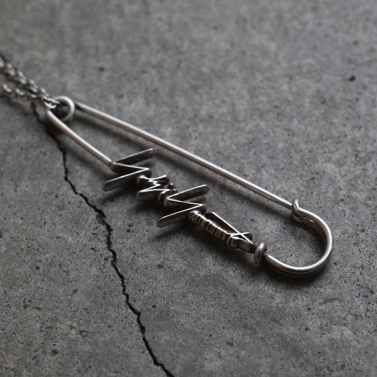 Yohji Yamamoto - 【残り一点】アンティークセーフティーピン  