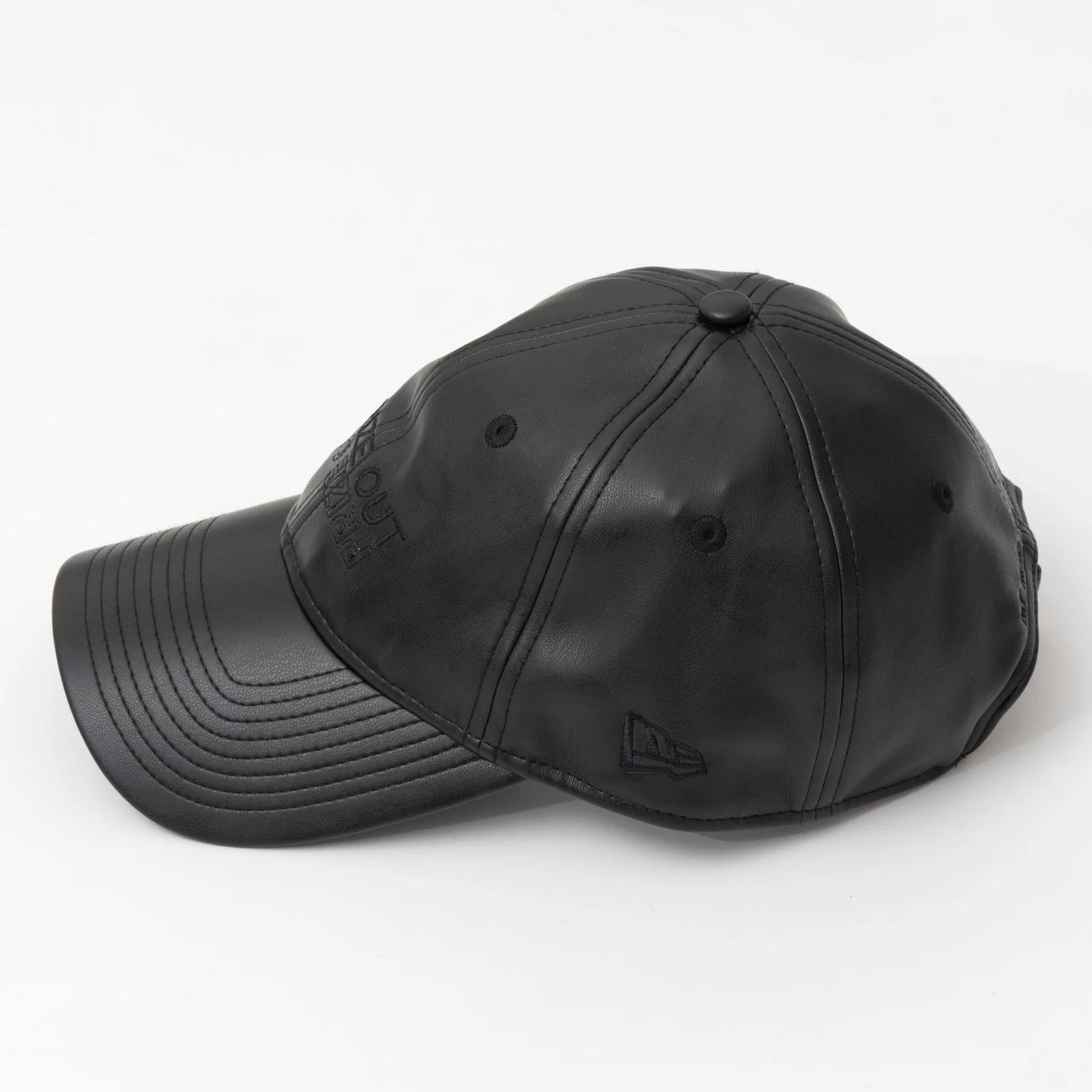 【再販売通知受付可能】Prize Out Logo Vegan Leather Cap