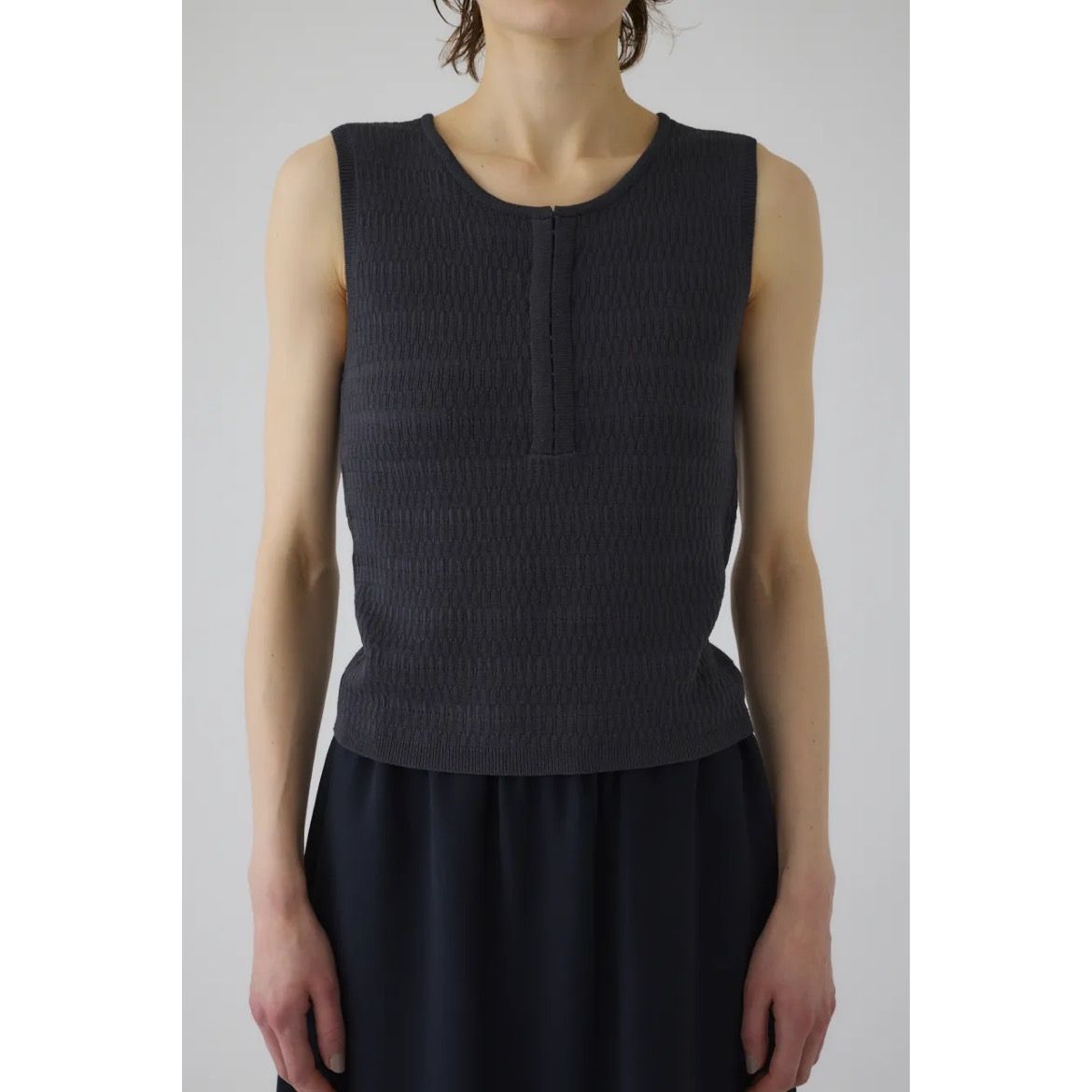【残り一点】Round Neck Hook Tank