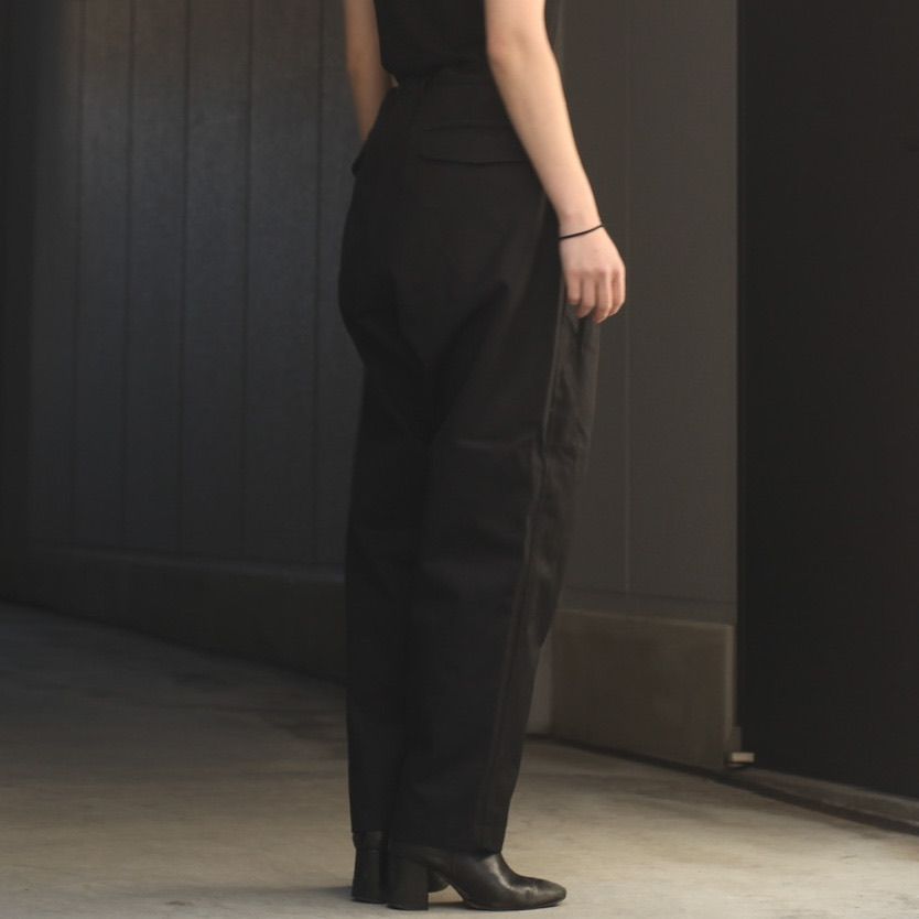 【再販売通知受付可能】Wide Chino Pants