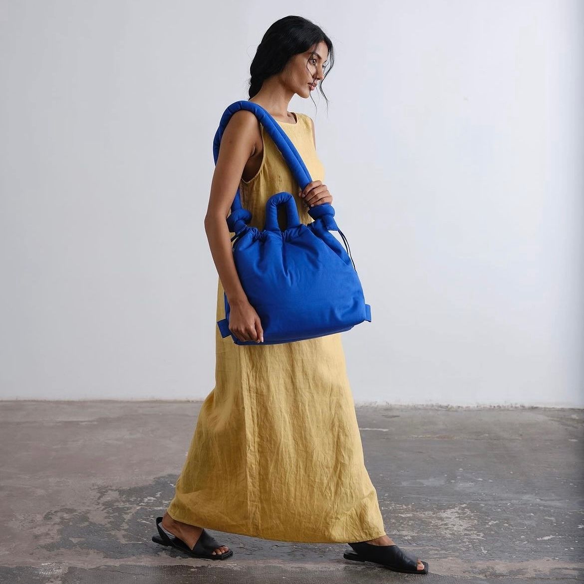 OLEND (オレンド) - 【残りわずか】Ona Soft BAG / Cobalt Blue / Unisex