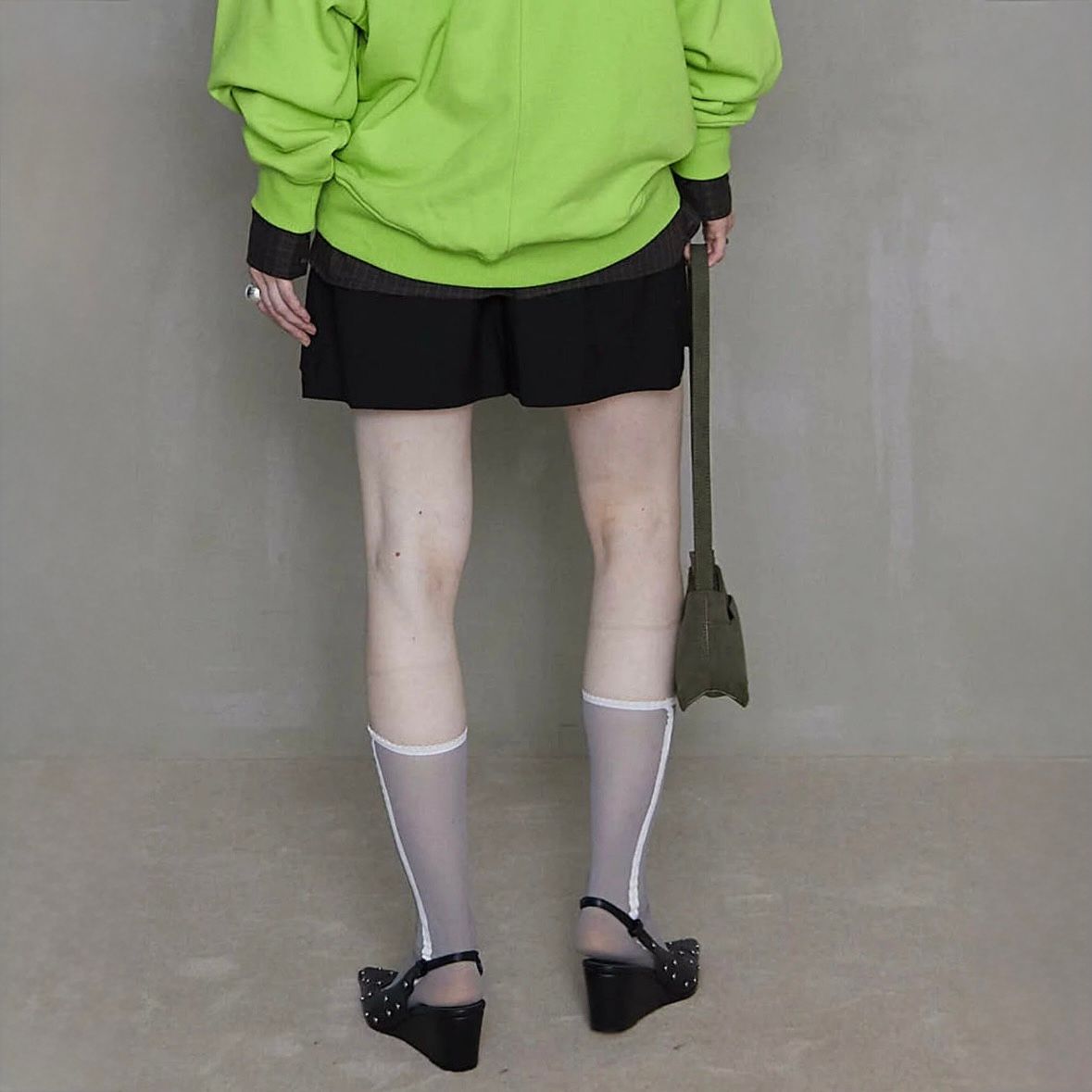 【残り一点】Sheer Line Socks