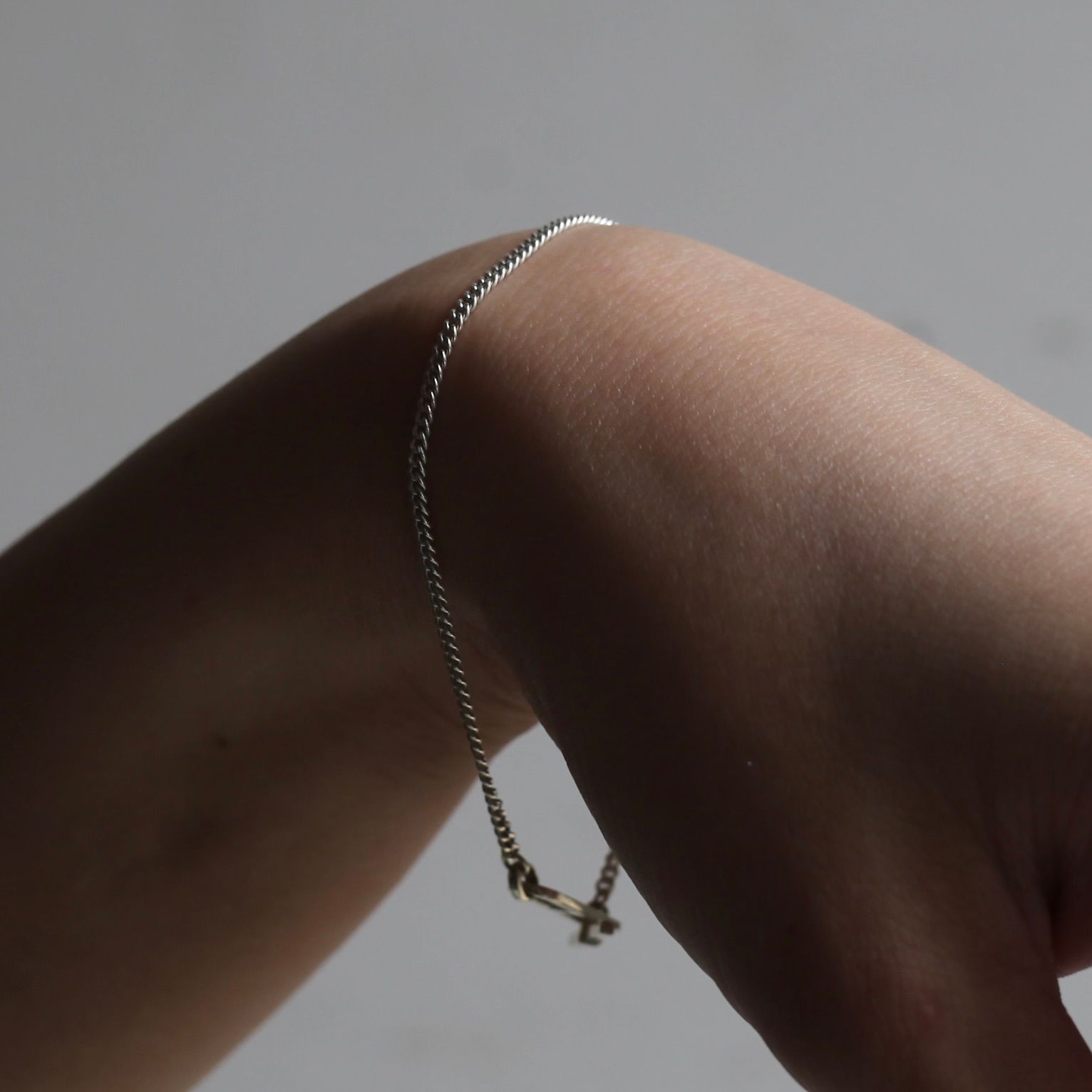 【残り一点】Curb Flat Anchor T-BAR Bracelet