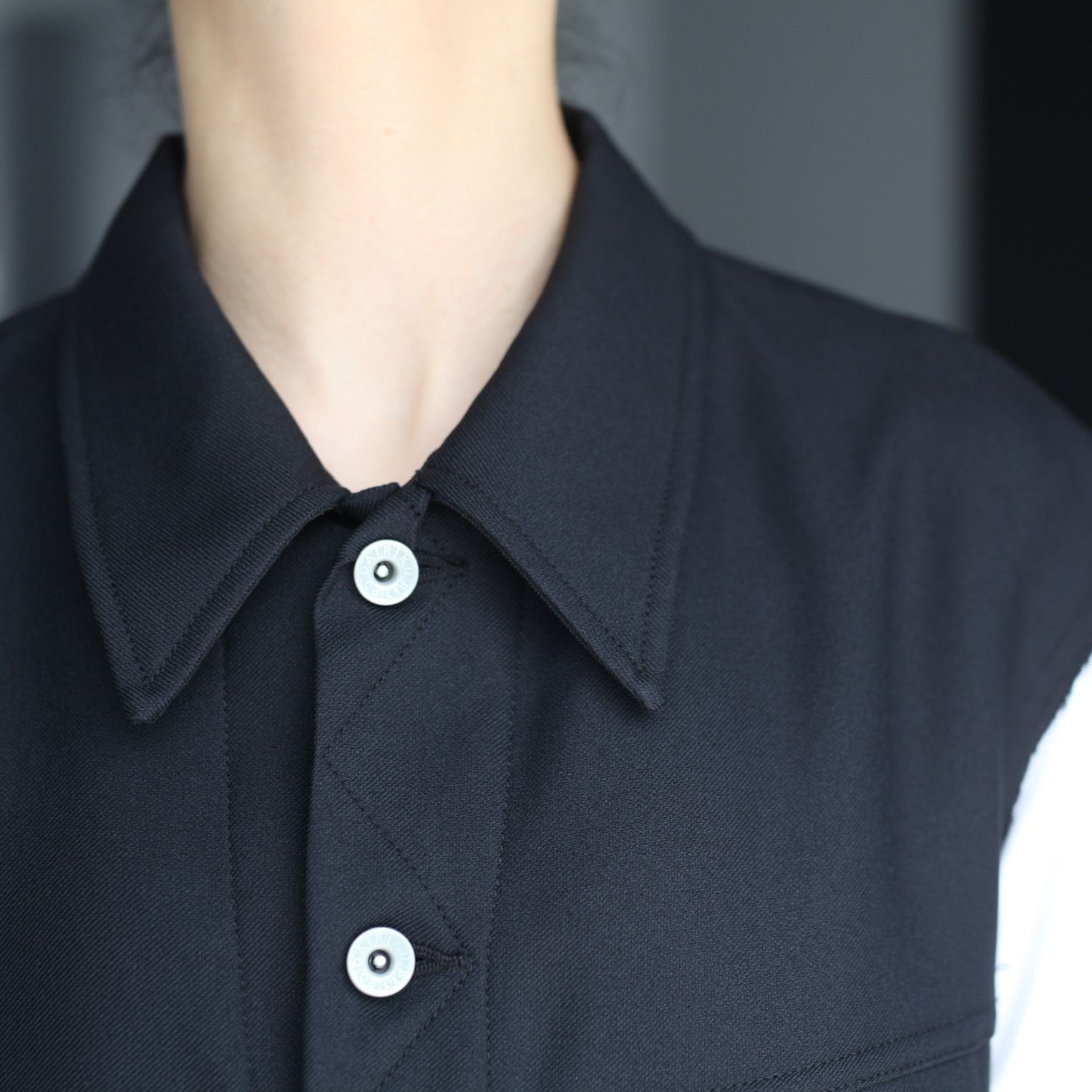 DAIRIKU - 【残り一点】Regular Polyester Vest | ACRMTSM ONLINE STORE