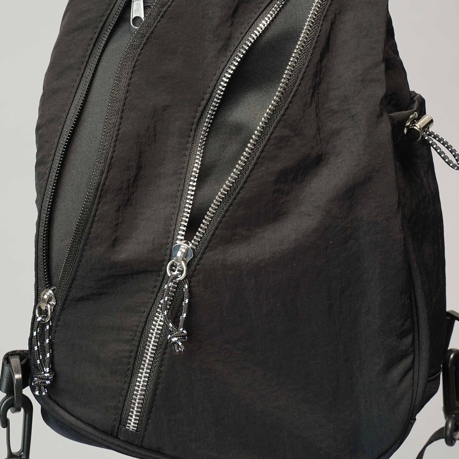 【残り一点】Nylon Sling Mini Bag