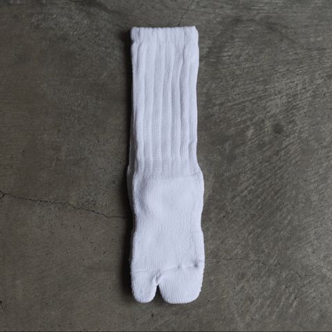 【残りわずか】Tabi Pile Socks(WHITE)