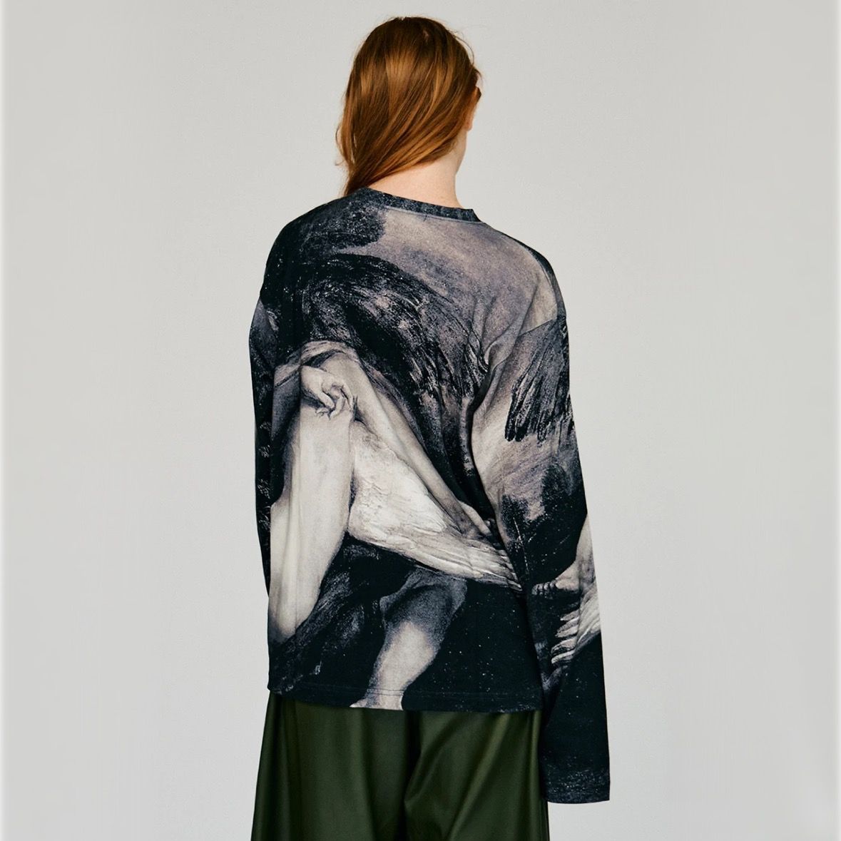 【残り一点】Mythology Print Long Sleeve Tee