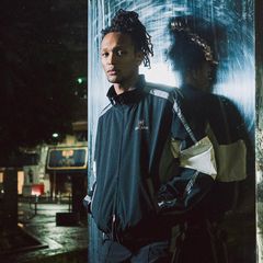 【残り一点】Crest Logo Warm Up Jacket