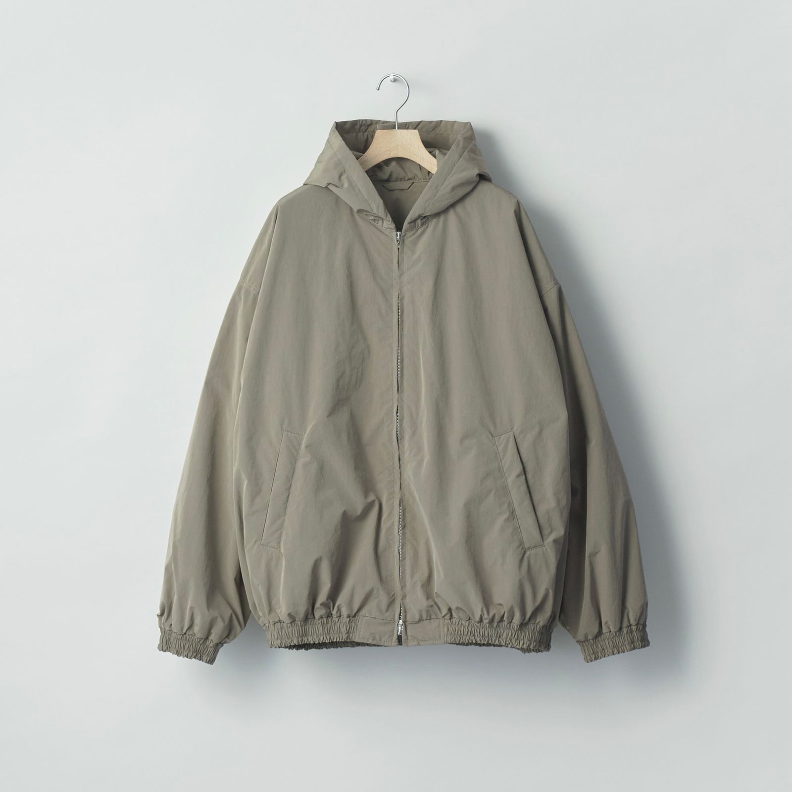 【残り一点】Windproof Nylon Padded Hood Jacket