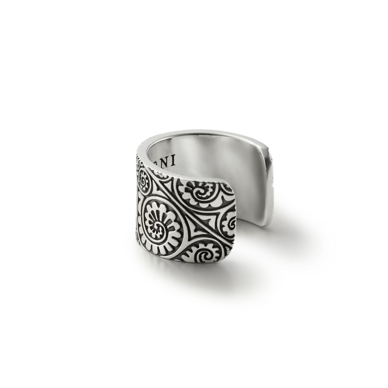 【お取り寄せ注文可能】Vine Pattern Ear Cuff(SILVER)