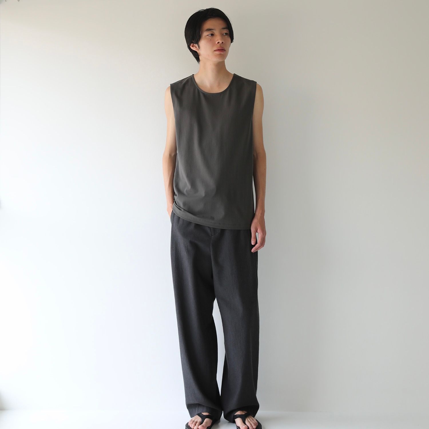 【残り一点】Mellow Sleeveless Tee