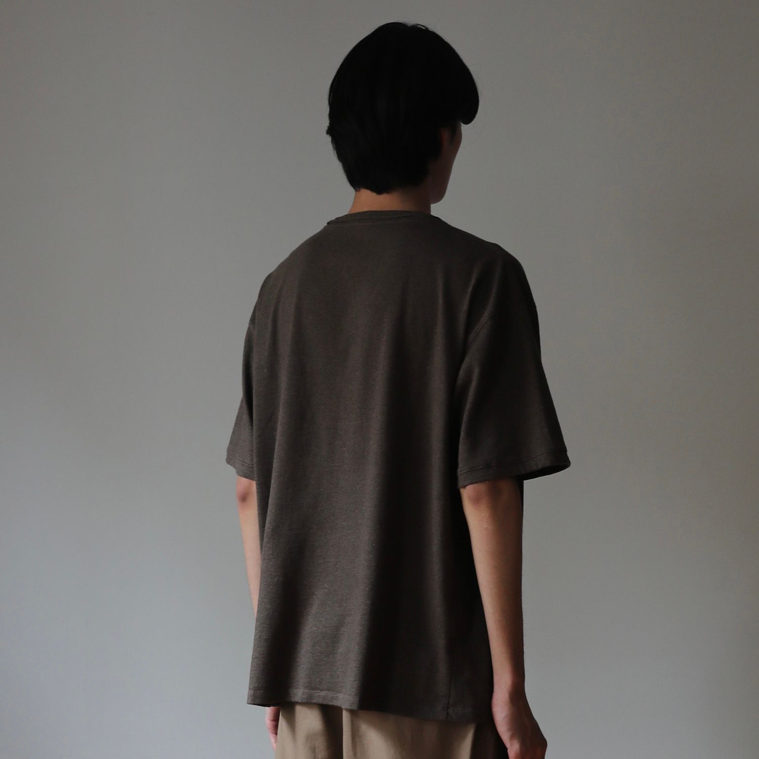 【残り一点】Library Raw-Edge Tee