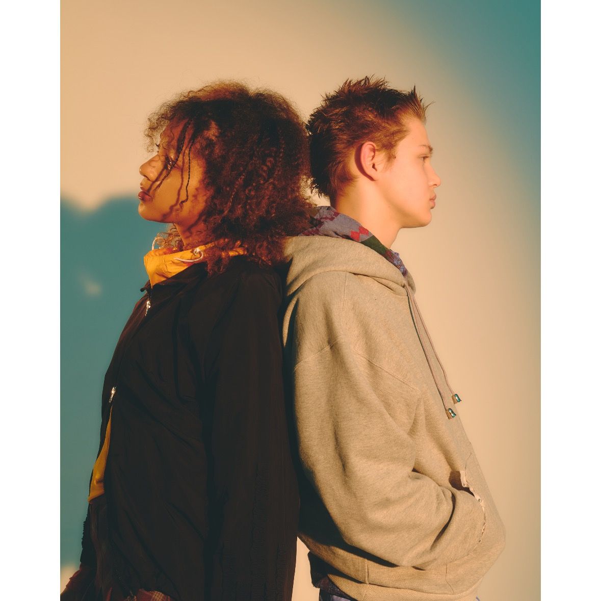 【残り一点】Frill Pocket Hoodie