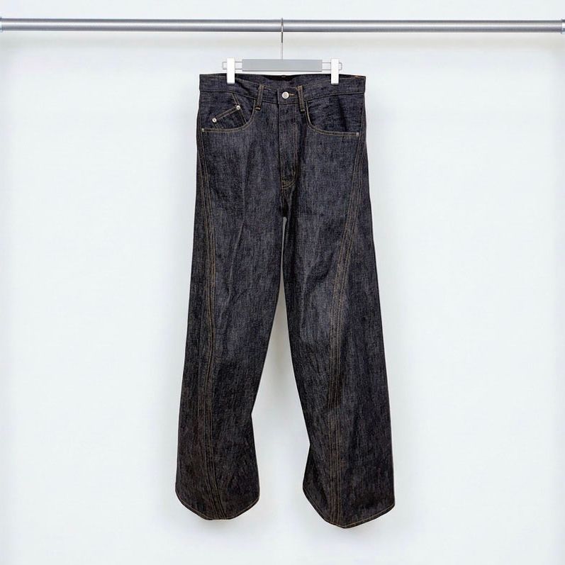 【残りわずか】3D Twisted Wide Leg Jeans