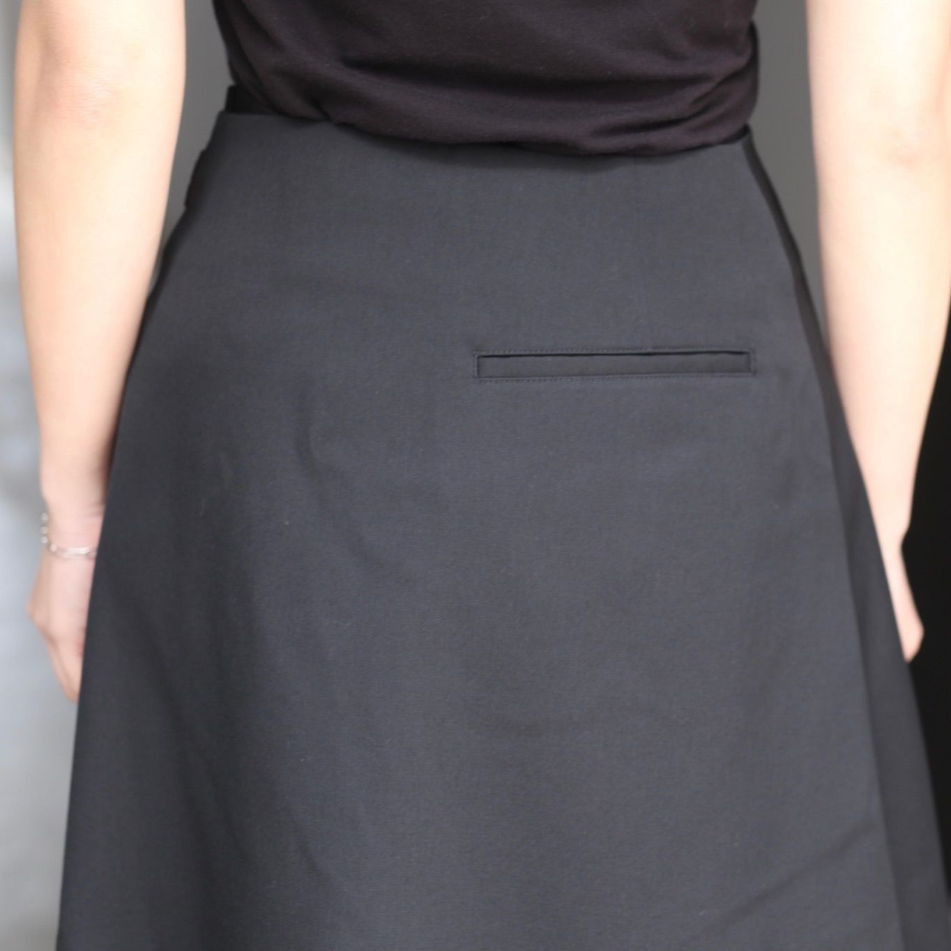 UJOH - 【残り一点】Layered Short PNT | ACRMTSM ONLINE STORE