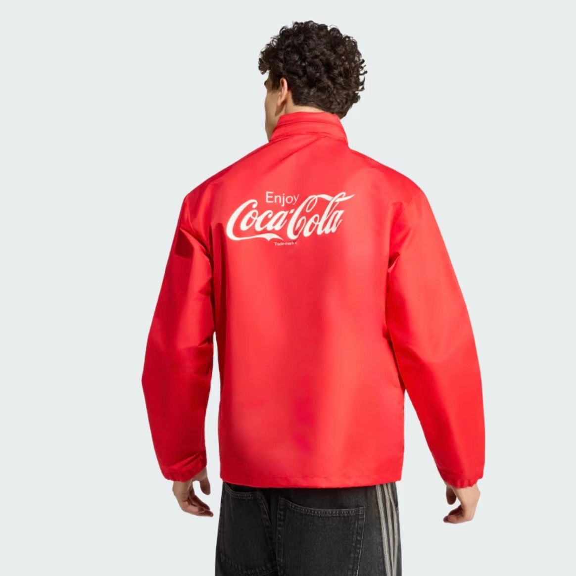 【残りわずか】Coca Cola Classic Sport Nylon Parka