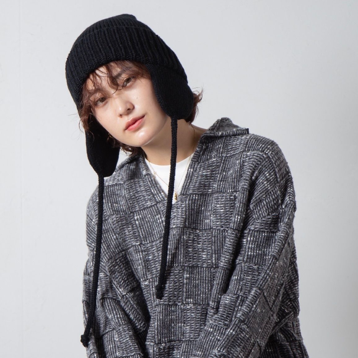 【残りわずか】Ear Knit Watch