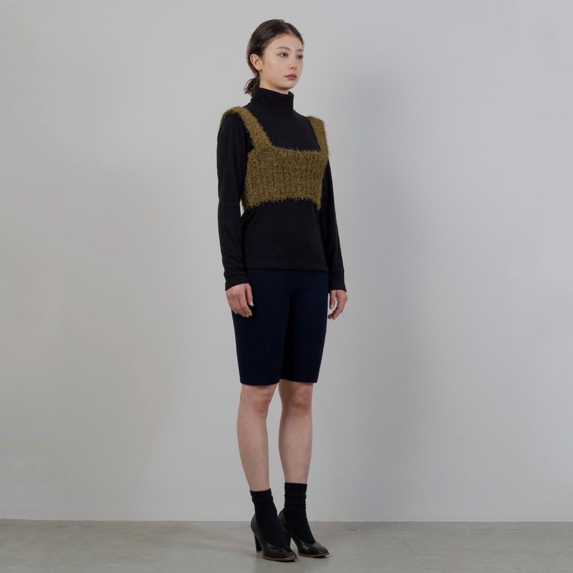 【残り一点】Shimmering Shaggy Knitted Band Tops