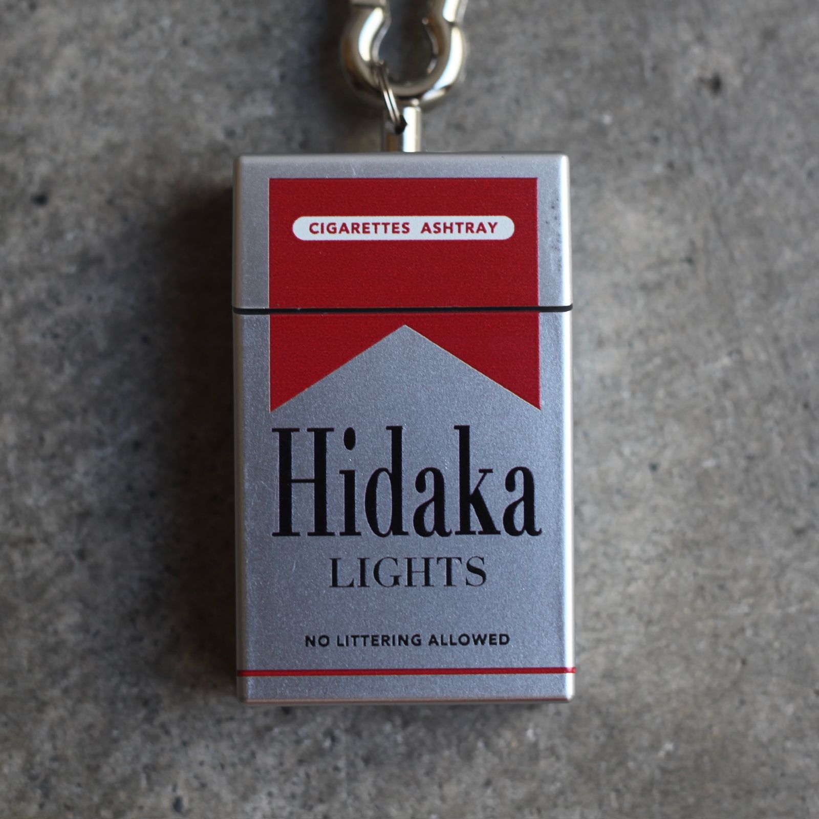 【残りわずか】Portable Ash Tray(RED)