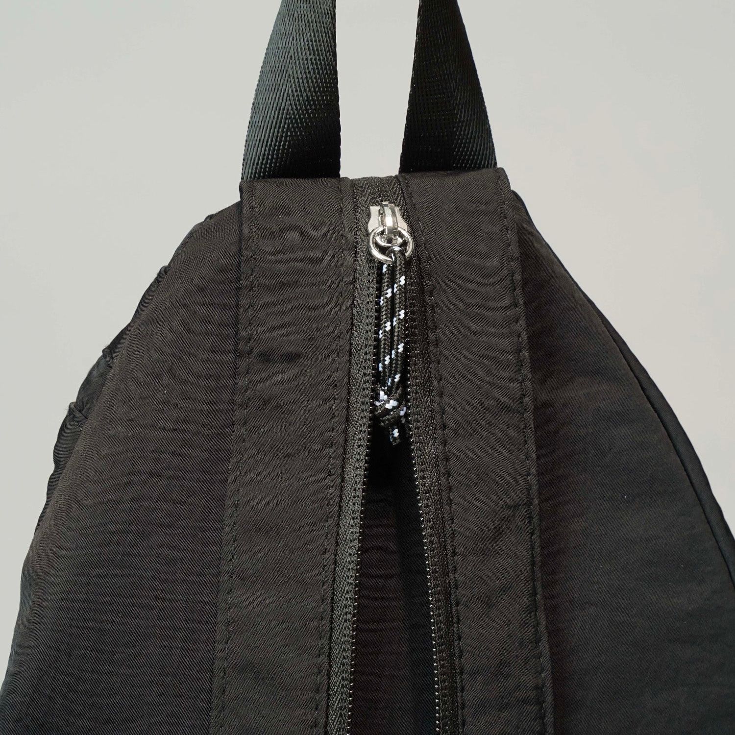 【残り一点】Nylon Sling Mini Bag