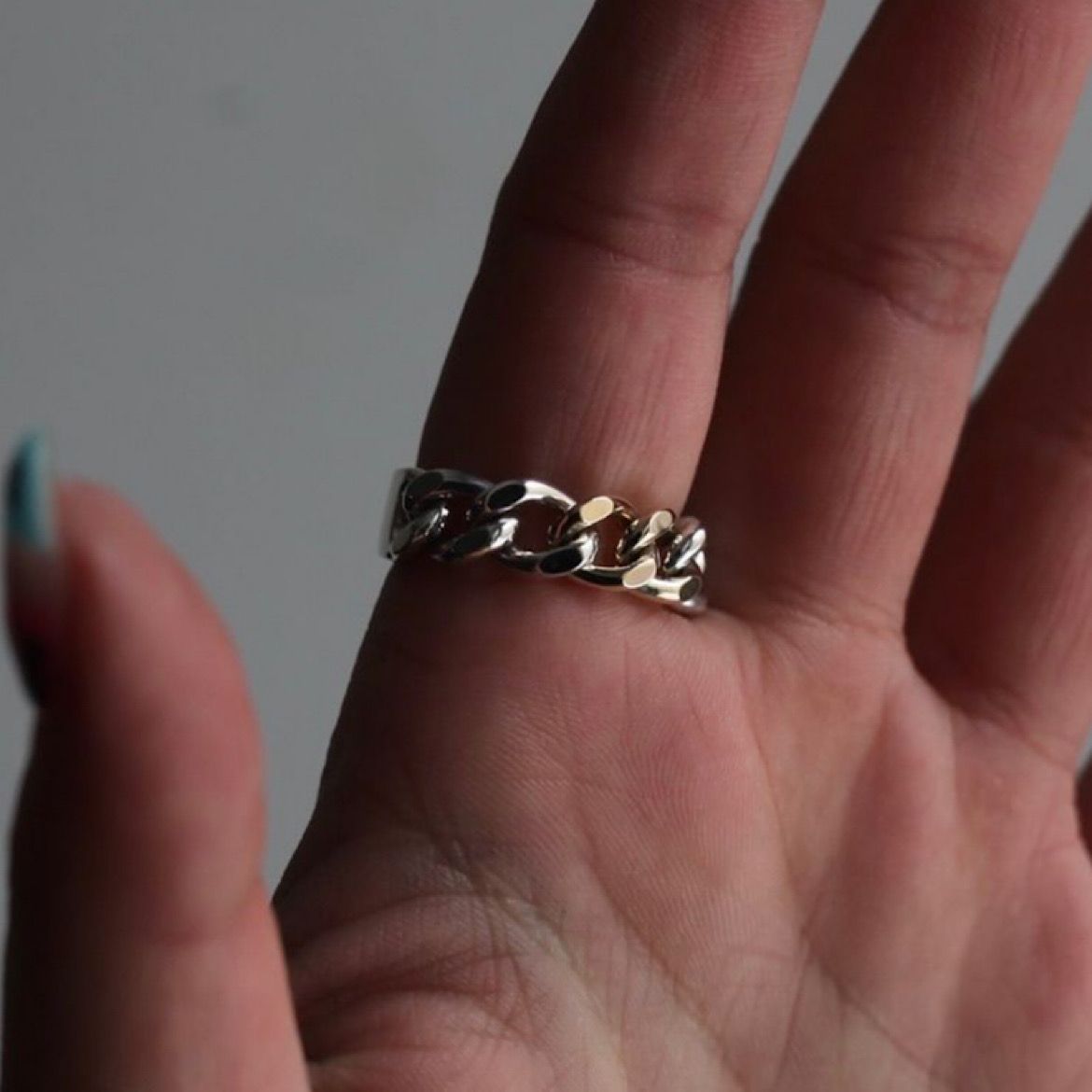 【お取り寄せ注文可能】Curb Chain ID Ring(10K GOLD×WHITE)