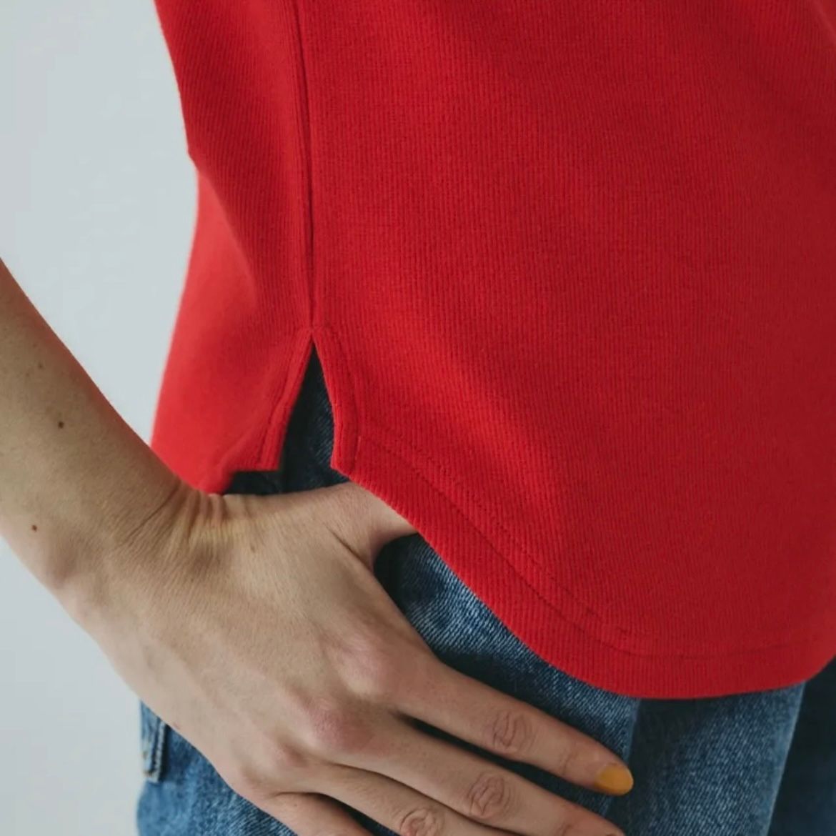 【残り一点】Back Ribbon Cut Top