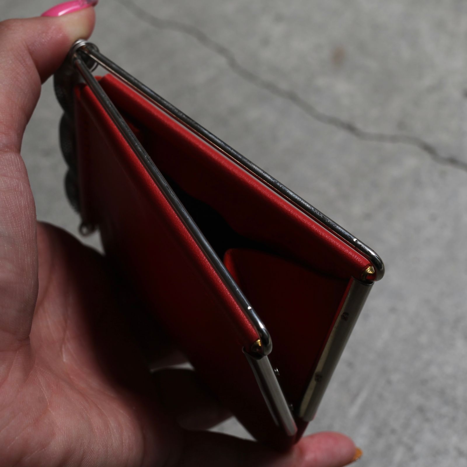 【残り一点】Coil Spring Coin Case(HOOKE_LAMB)