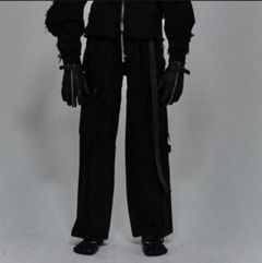 【残りわずか】Slash Seam Twist Cargo Jeans(AFTER BLACK)