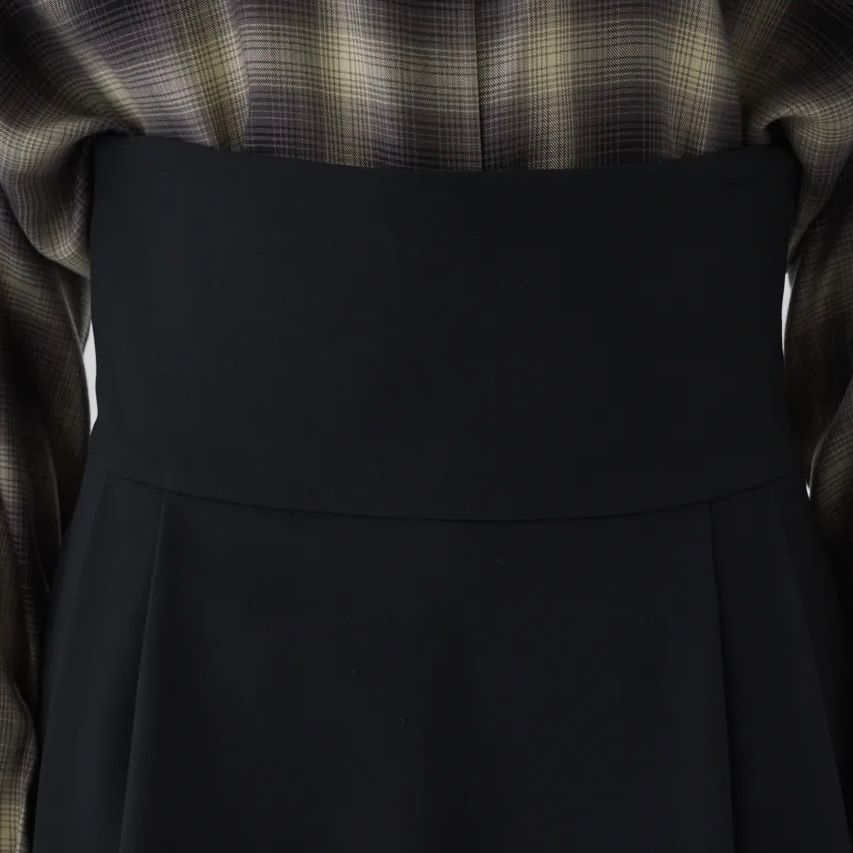 【残り一点】Ruffle Volume SK