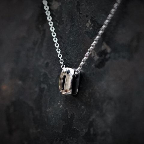 【お取り寄せ注文可能】Forge Pendant Small