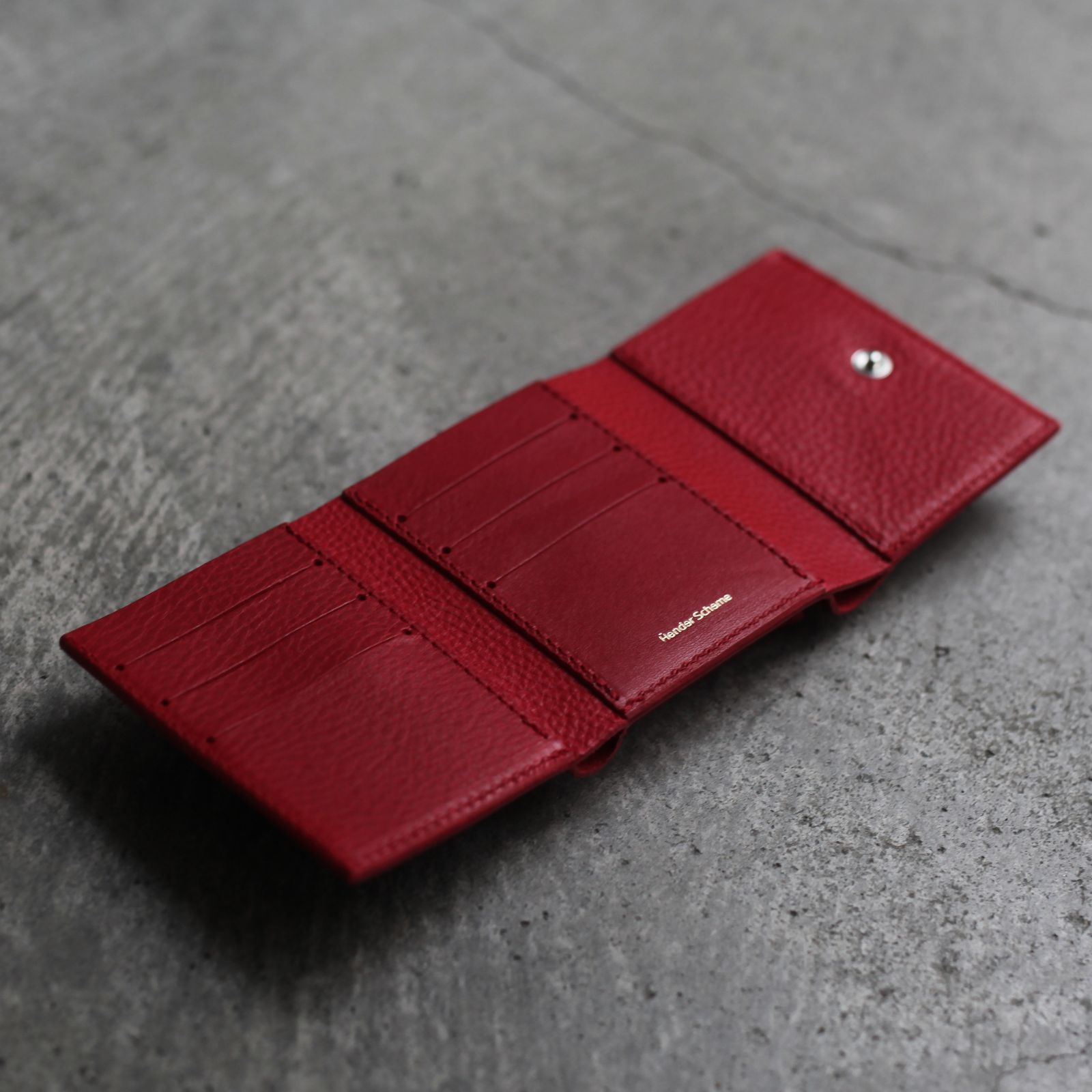 Hender Scheme - 【再販売通知受付可能】Trifold Wallet(RED