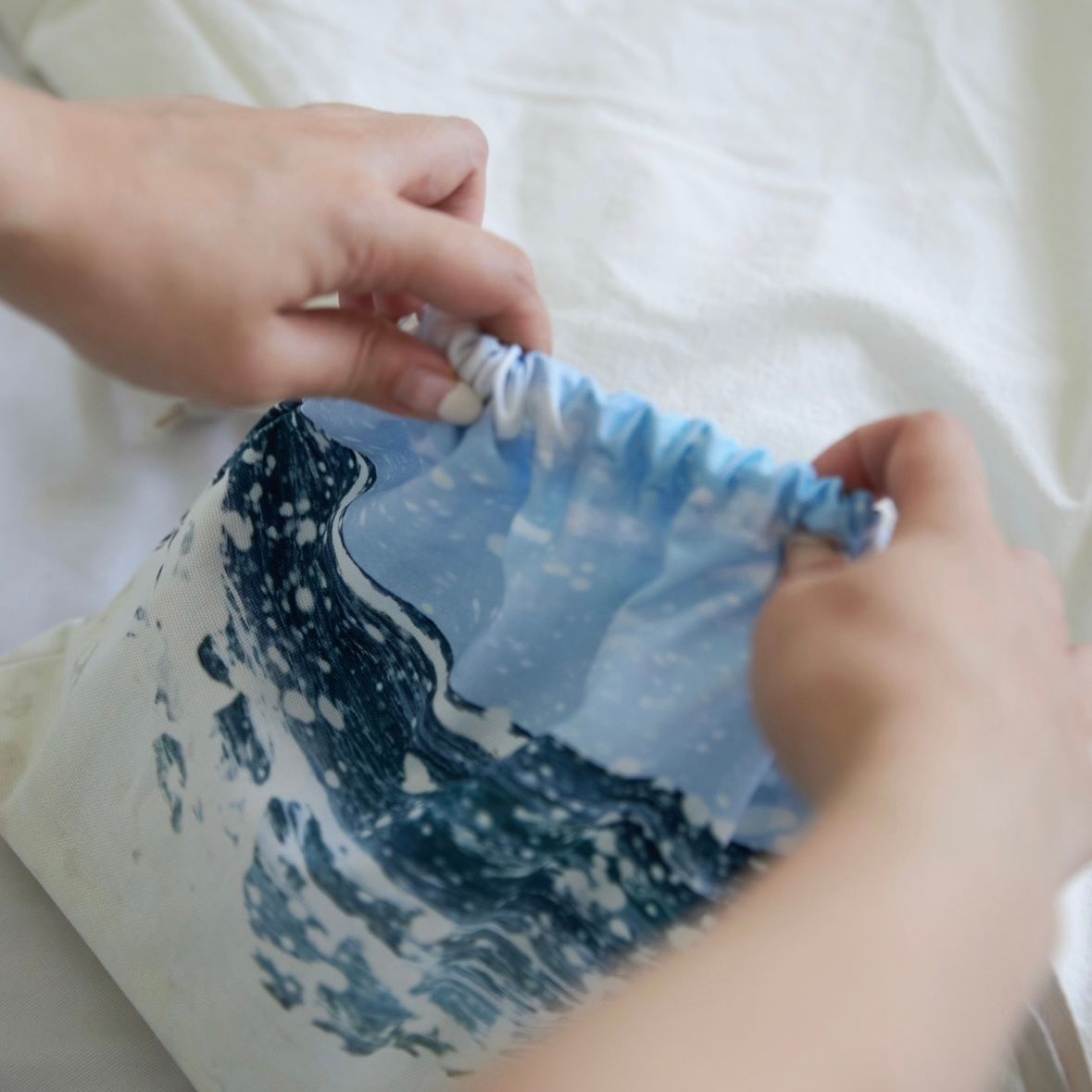 【残りわずか】Jeju Westcoast Pouch Bag