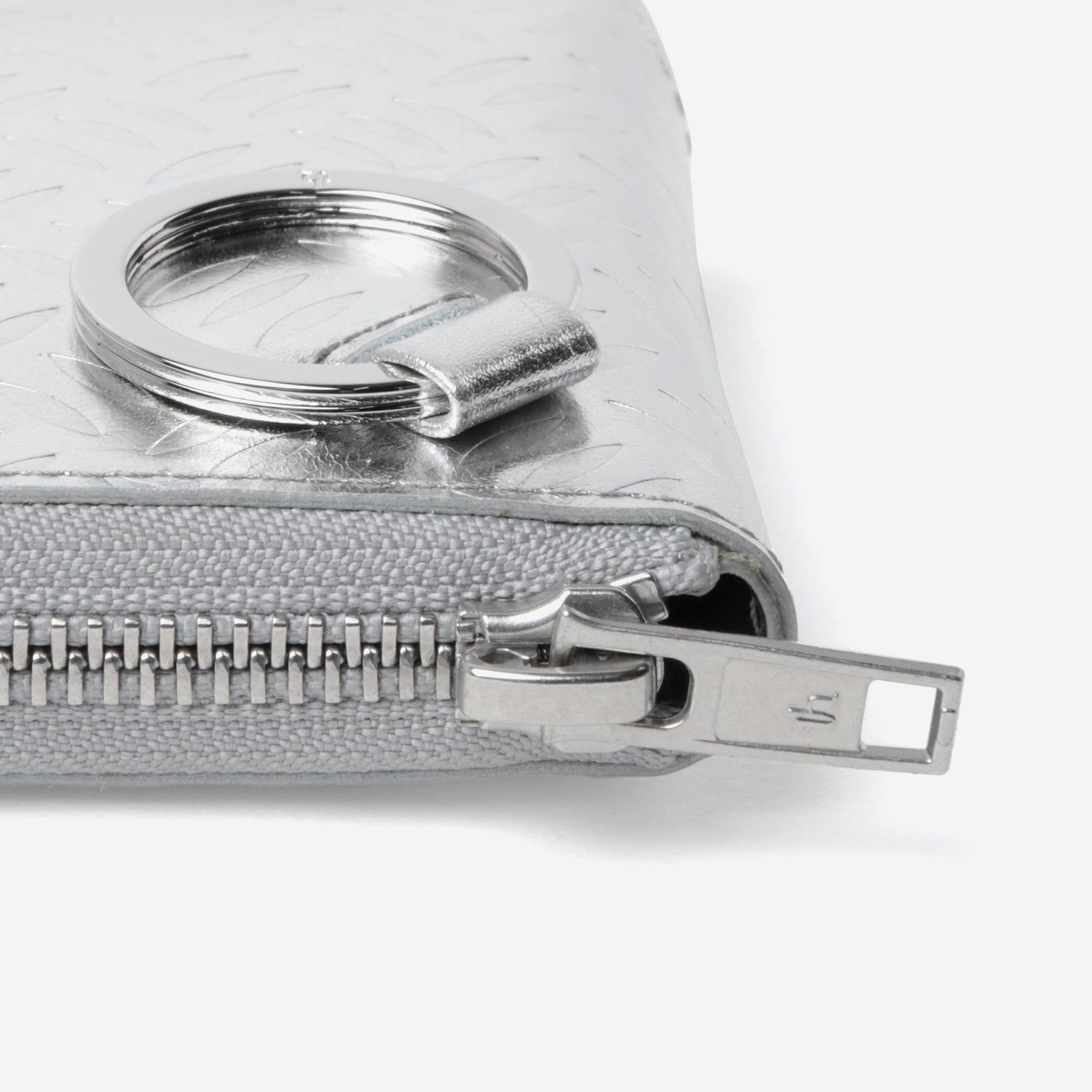 th products - 【残り一点】Embossed Zip Around Wallet