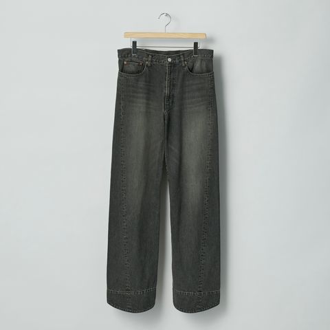 【残り一点】Twist Cut Denim Jeans