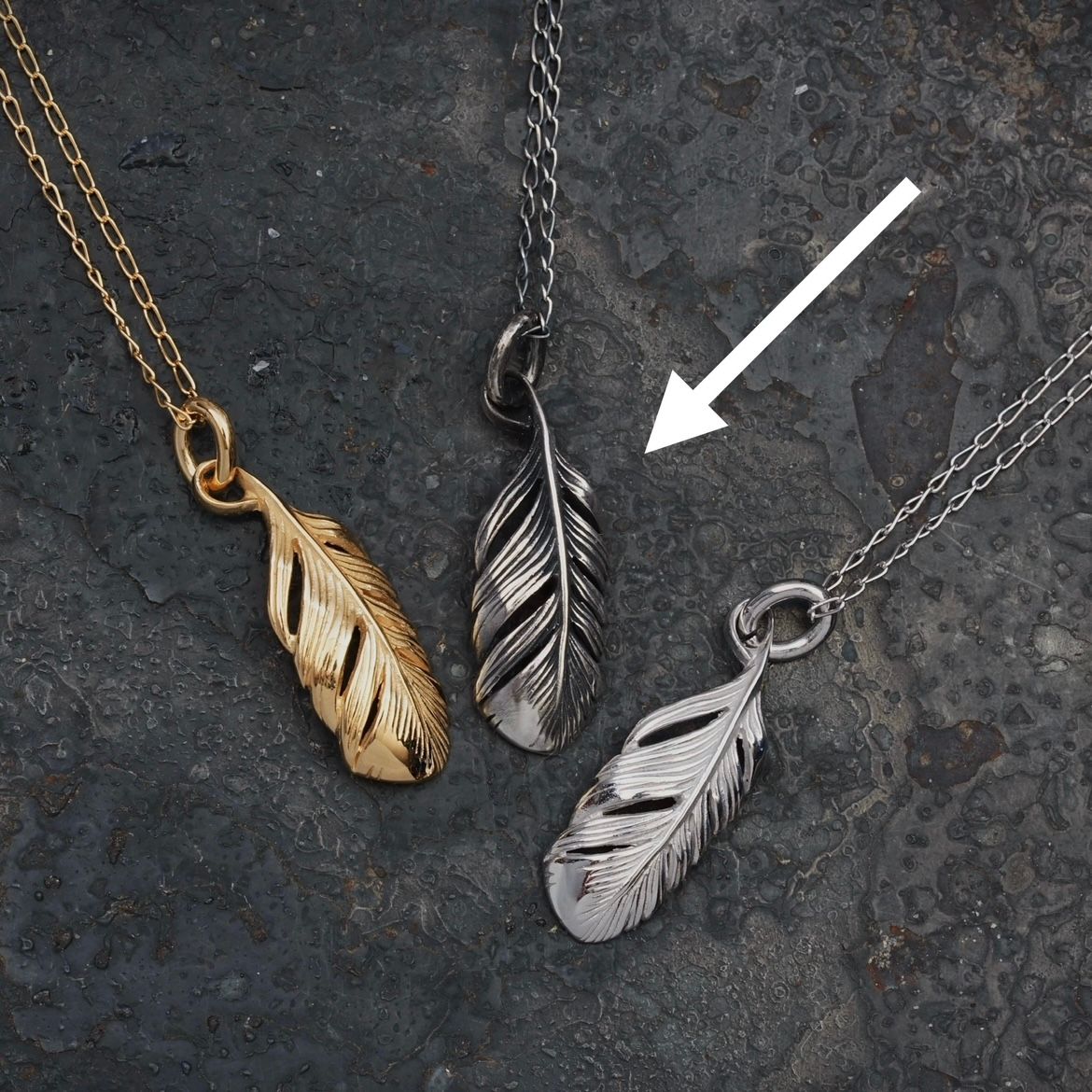 【お取り寄せ注文可能】EX Tiny Feather Necklace(SILVER)