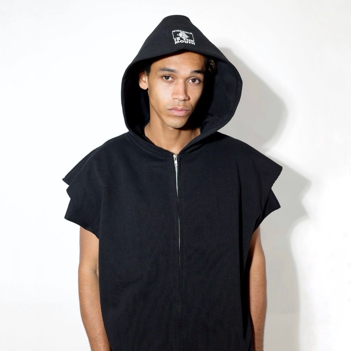 【残り一点】Cut Off Wide Zip N/S Sweat Hoodie