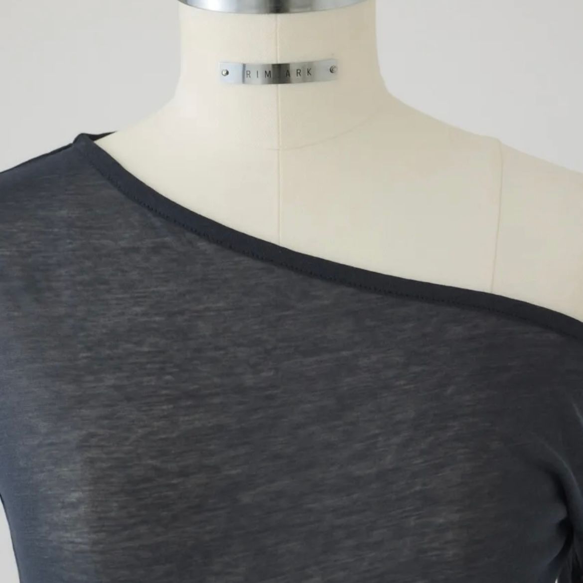 【残り一点】Asymmetry Cut Tops