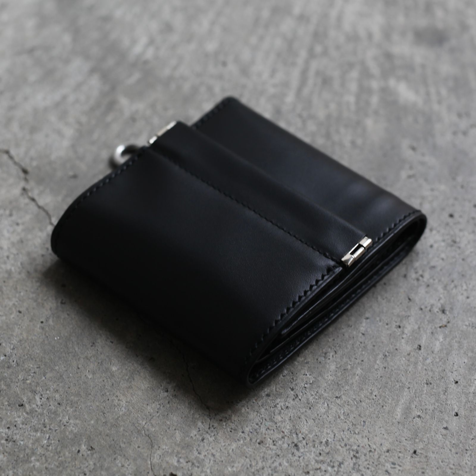 【残り一点】Shackle Bifold Wallet(DERRICK)