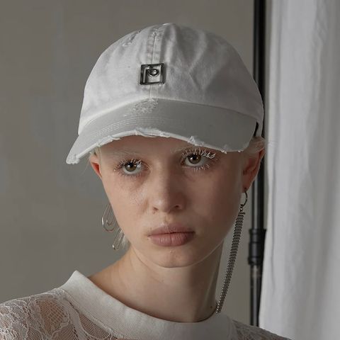【再販売通知受付可能】Damaged Cap