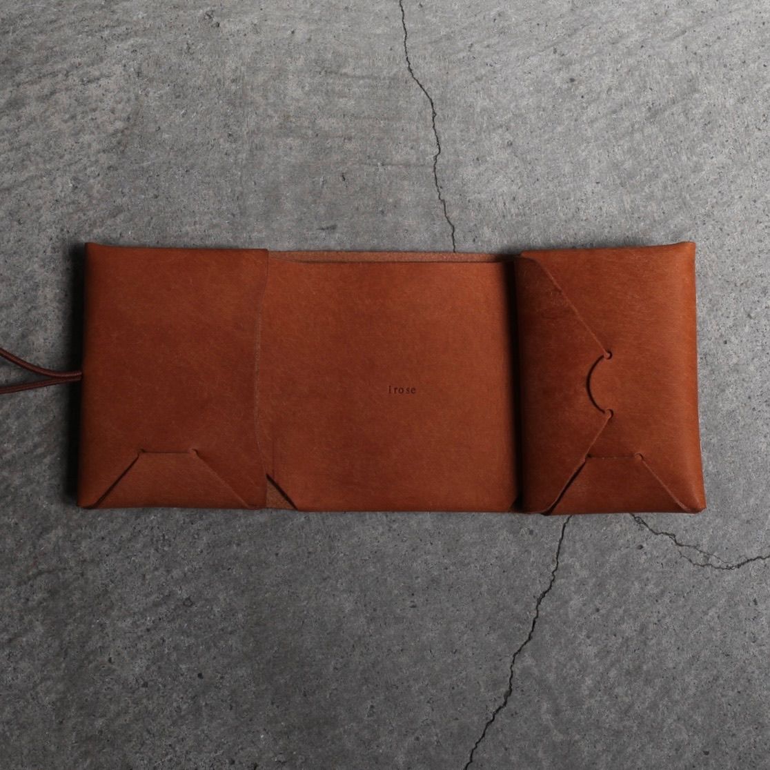 SEAMLESS COMPACT WALLET シームレスコンパクトウォレット