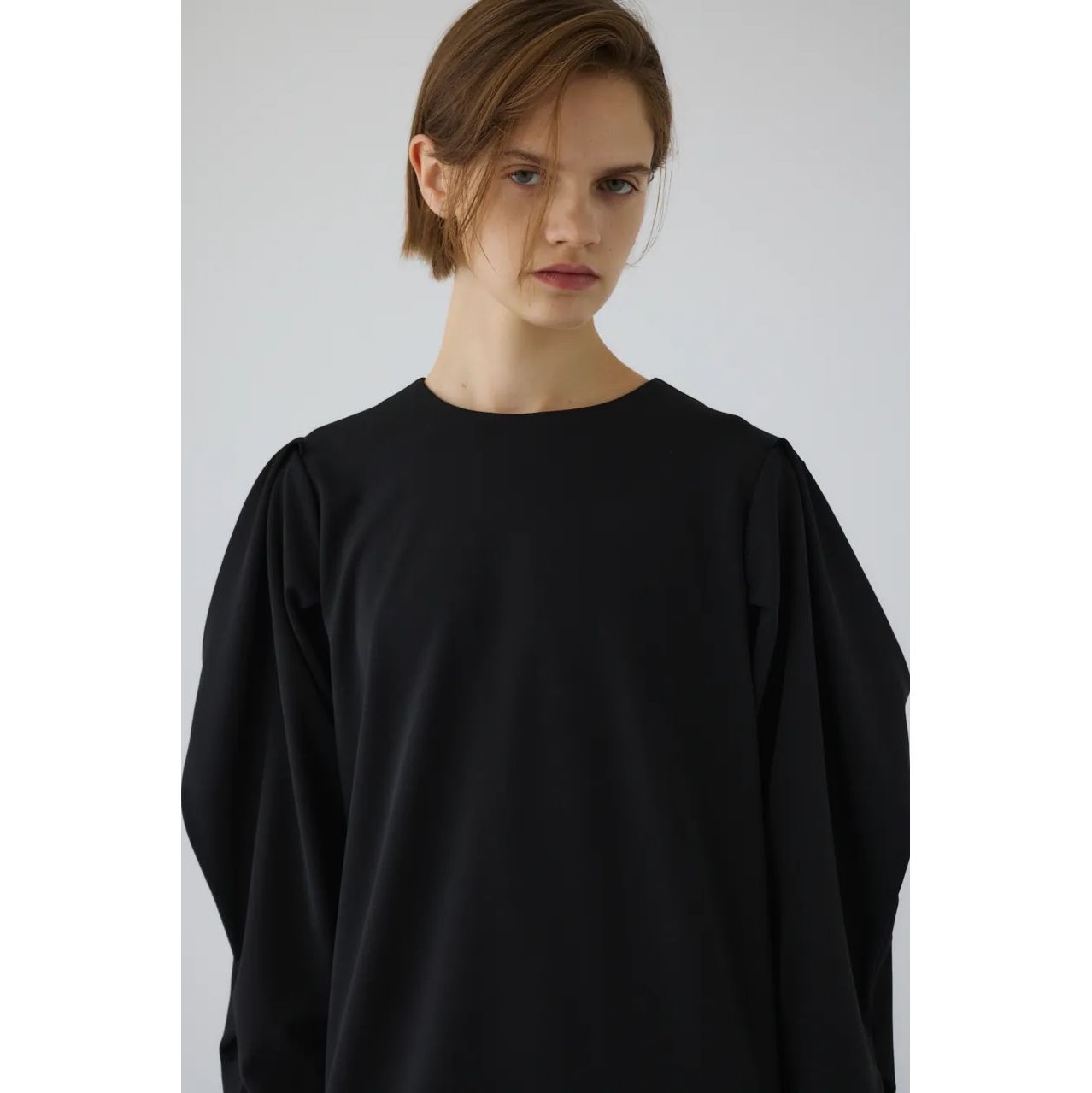 【残り一点】Drape Sleeve Cut Dress