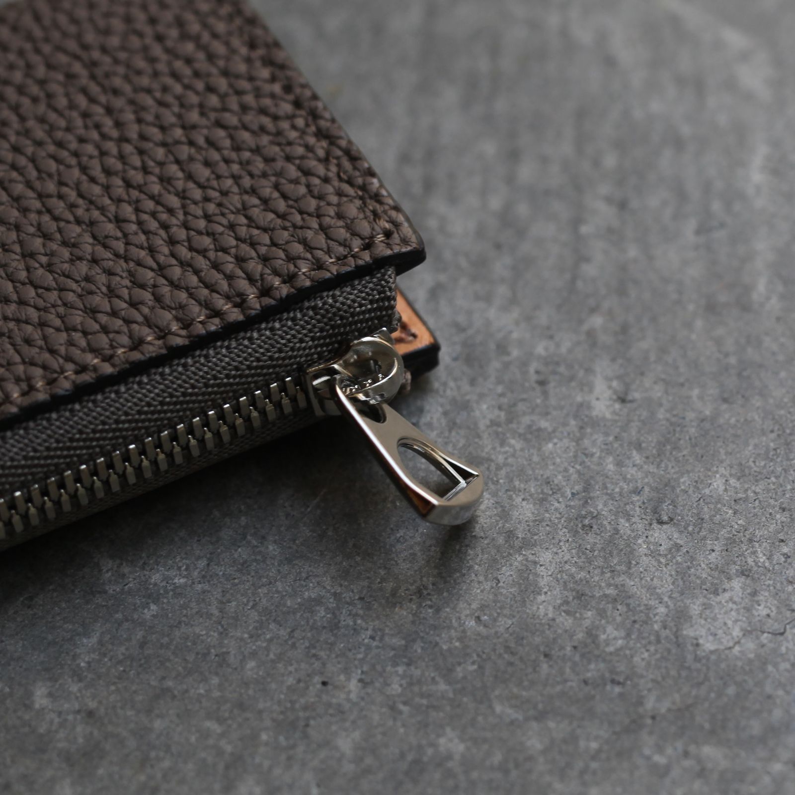 【残りわずか】Cristy Key Card Case(DIPLO FJORD)