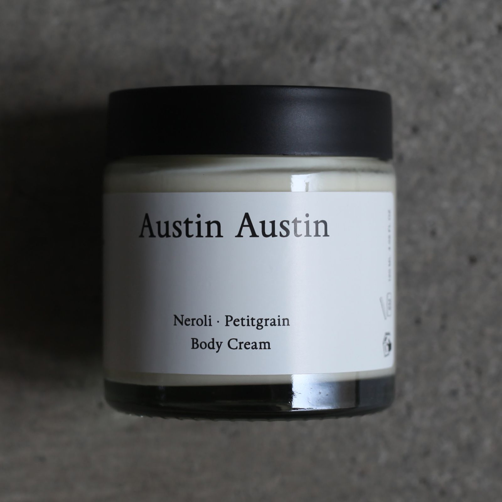 Austin Austin - オースティンオースティン | 公式通販サイト