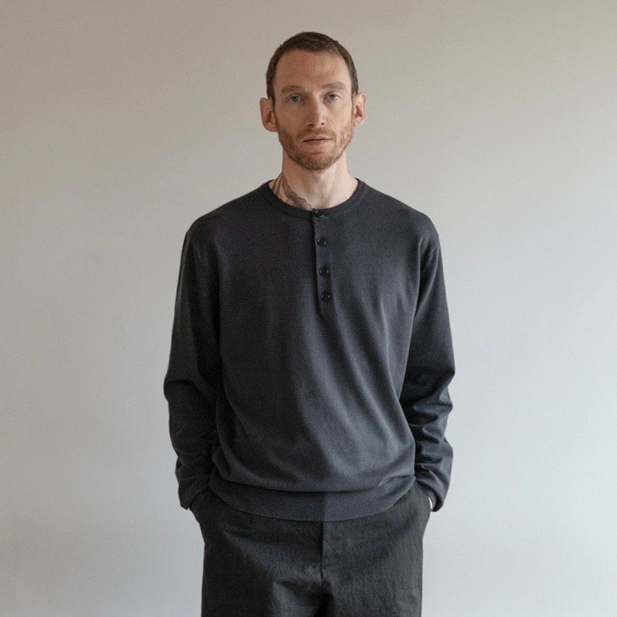 【残り一点】French Henry Neck Knit