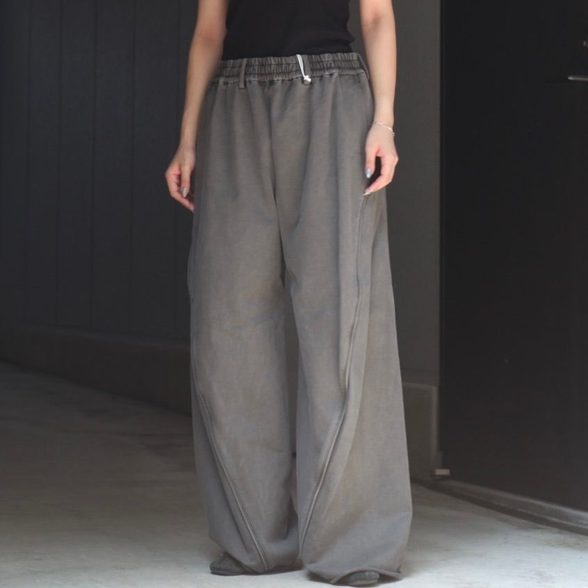 【残り一点】36G Fine Sweat Draping Easy Pants
