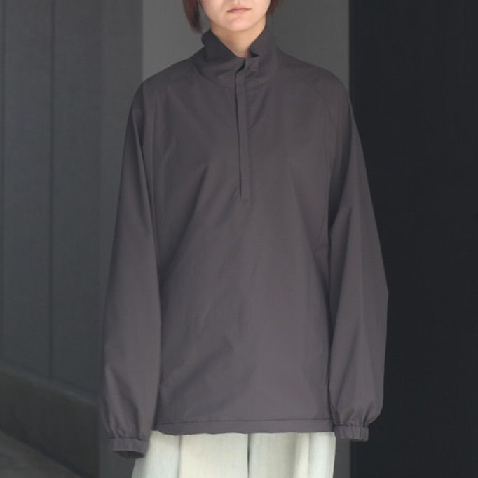 【残り一点】Windbreaker Half Zip Pullover