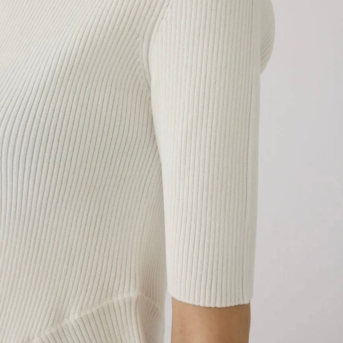 【残り一点】Round Hem Knit Tops